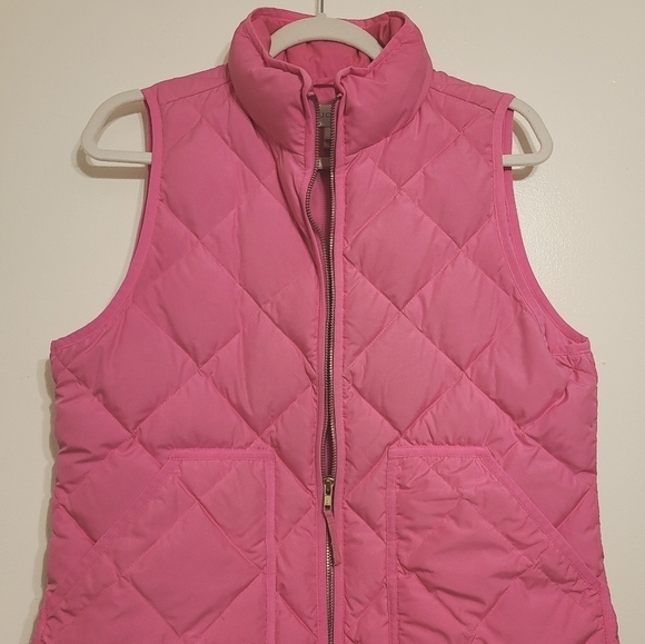 J. Crew | Women's Hot Pink Excursion Down Quilted Puffer Vest (Size Medium) - Picture 8 of 12
